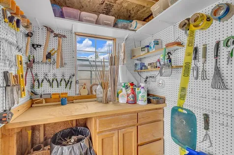 4742 SE Sioux Loop Prineville OR 97754