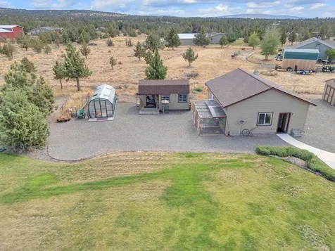 4742 SE Sioux Loop Prineville OR 97754