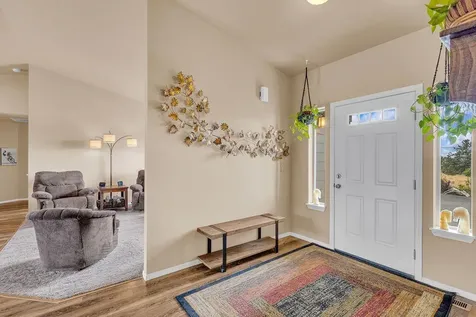4742 SE Sioux Loop Prineville OR 97754