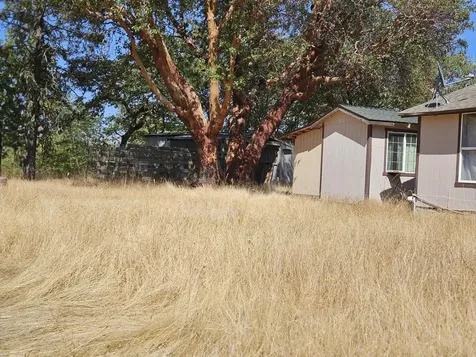 300 White Tail Drive Eagle Point OR 97524