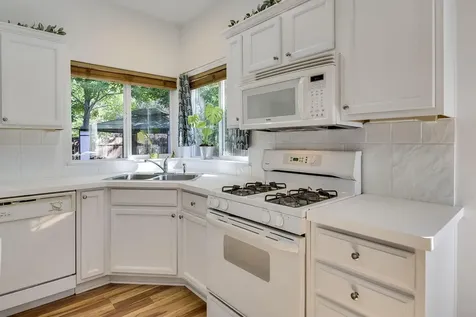 20674 Honeysuckle Lane Bend OR 97702