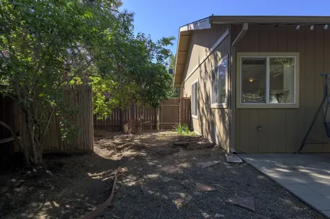 20674 Honeysuckle Lane Bend OR 97702