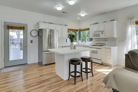 20674 Honeysuckle Lane Bend OR 97702