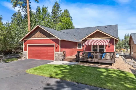 1141 E Cascade Avenue Sisters OR 97759
