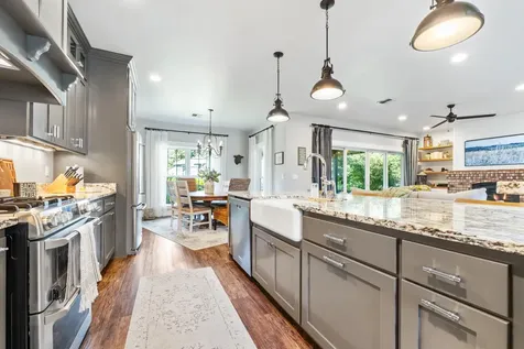 1112 NW Morgan Lane Grants Pass OR 97526