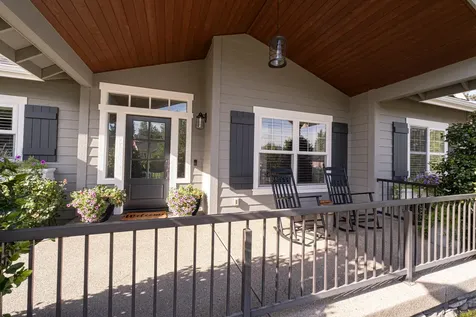 1112 NW Morgan Lane Grants Pass OR 97526