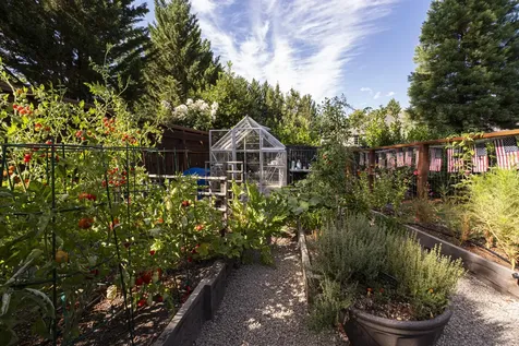1112 NW Morgan Lane Grants Pass OR 97526
