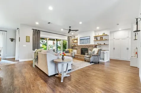 1112 NW Morgan Lane Grants Pass OR 97526