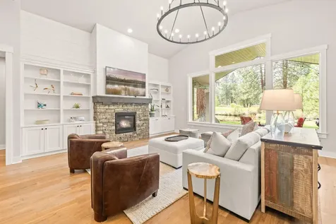 60763 Golf Village Loop Bend OR 97702