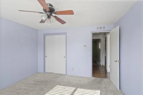 100 Vincent Avenue Central Point OR 97502