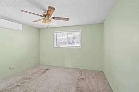 100 Vincent Avenue Central Point OR 97502