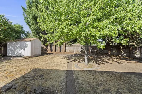 100 Vincent Avenue Central Point OR 97502