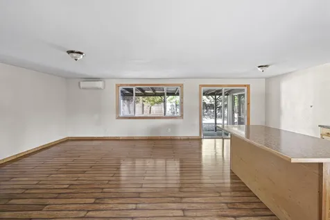 100 Vincent Avenue Central Point OR 97502