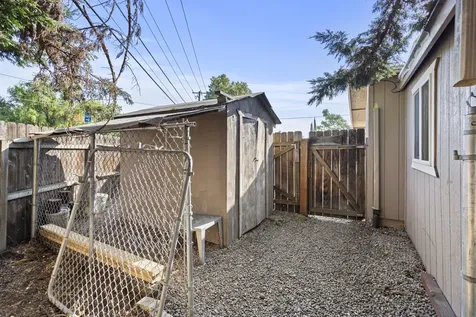 100 Vincent Avenue Central Point OR 97502