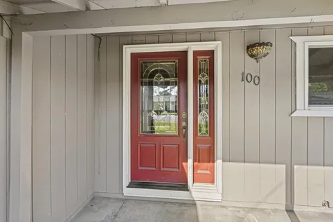 100 Vincent Avenue Central Point OR 97502
