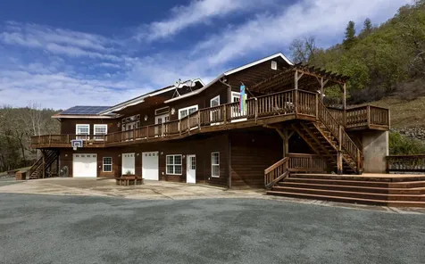 448 Tenney Drive Rogue River OR 97537