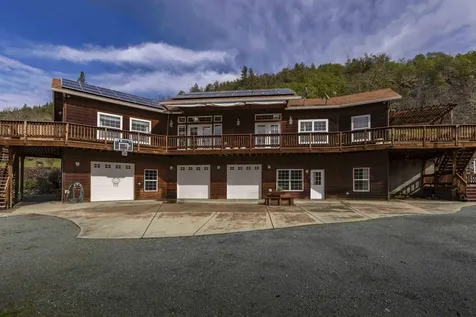 448 Tenney Drive Rogue River OR 97537