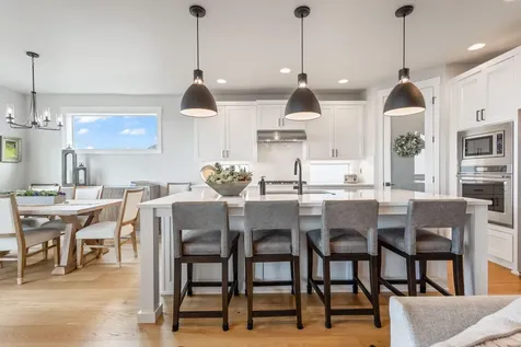 3016 NW Hidden Ridge Drive Bend OR 97703