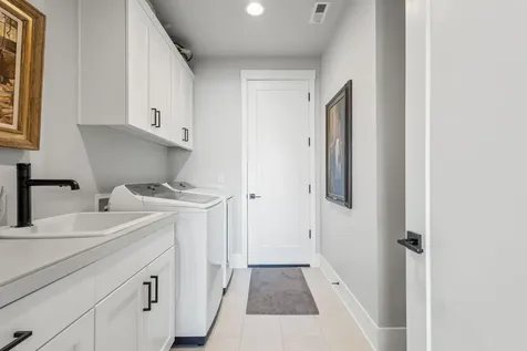 3016 NW Hidden Ridge Drive Bend OR 97703
