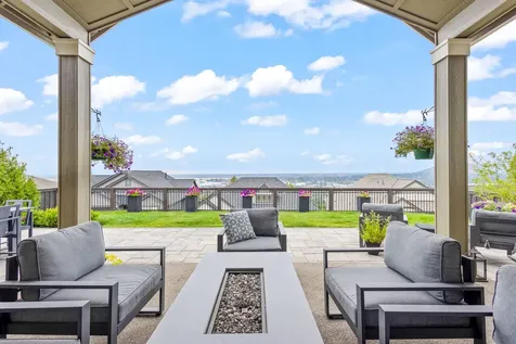 3016 NW Hidden Ridge Drive Bend OR 97703