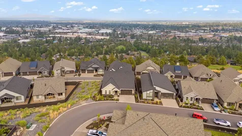 3016 NW Hidden Ridge Drive Bend OR 97703