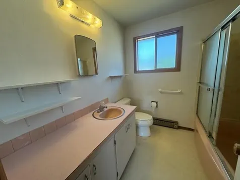 935 SW 12th Street Redmond OR 97756