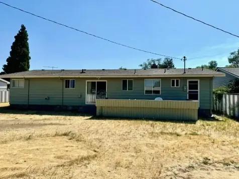 935 SW 12th Street Redmond OR 97756