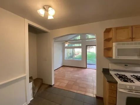121 Willamette Avenue Medford OR 97504