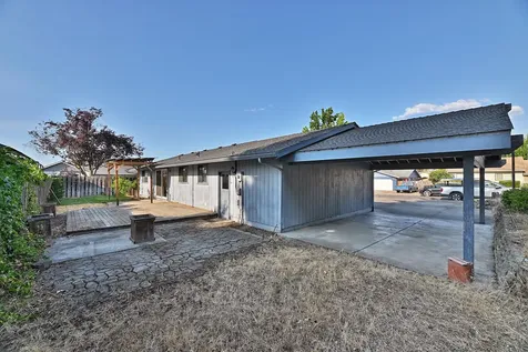 961 Brandon Way Phoenix OR 97535