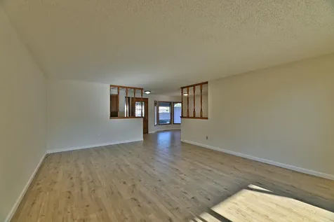 961 Brandon Way Phoenix OR 97535