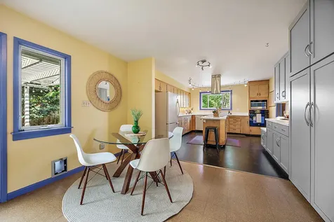 359 Kearney Street Ashland OR 97520