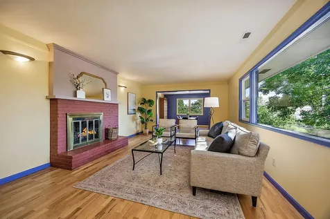 359 Kearney Street Ashland OR 97520