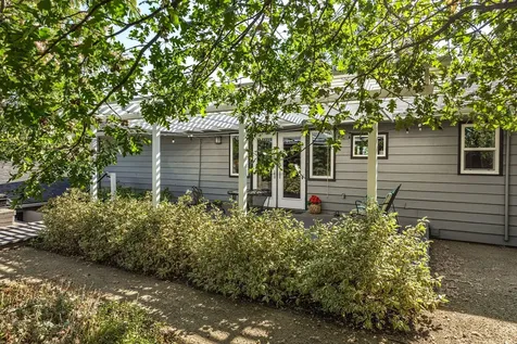 359 Kearney Street Ashland OR 97520