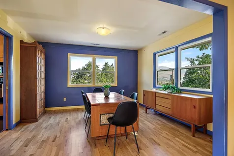 359 Kearney Street Ashland OR 97520