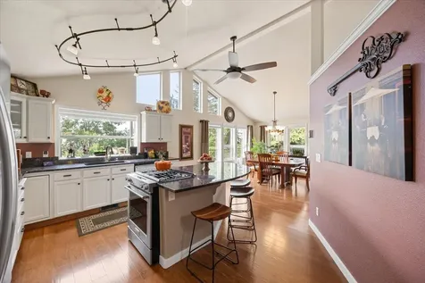4335 Jennie Way Medford OR 97504