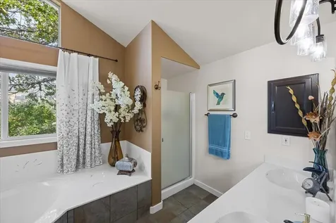 4335 Jennie Way Medford OR 97504