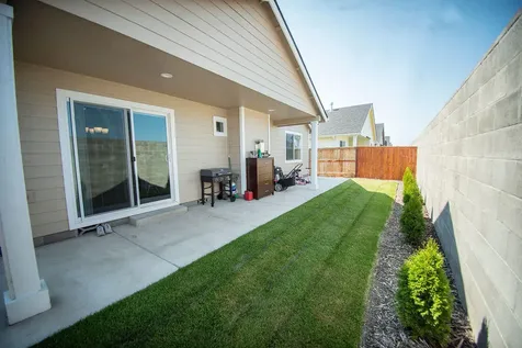 285 Reanna Way Medford OR 97501