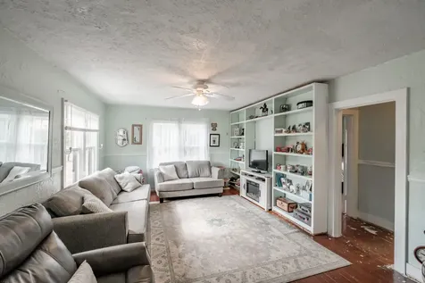 12495 Clow Corner Road Dallas OR 97338