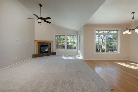 1624 NW Teakwood Lane Redmond OR 97756