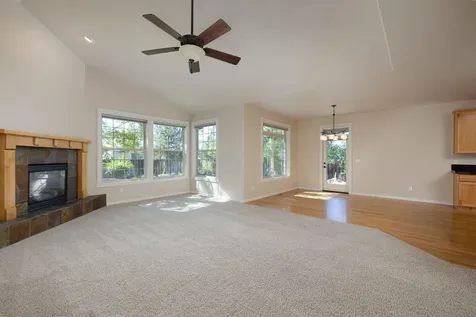1624 NW Teakwood Lane Redmond OR 97756