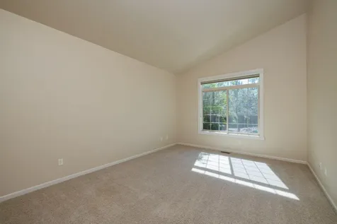 1624 NW Teakwood Lane Redmond OR 97756