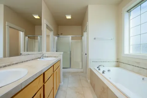 1624 NW Teakwood Lane Redmond OR 97756