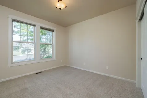 1624 NW Teakwood Lane Redmond OR 97756