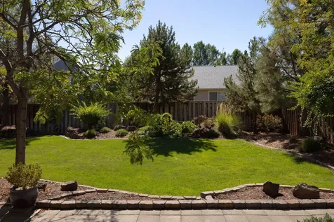 1624 NW Teakwood Lane Redmond OR 97756