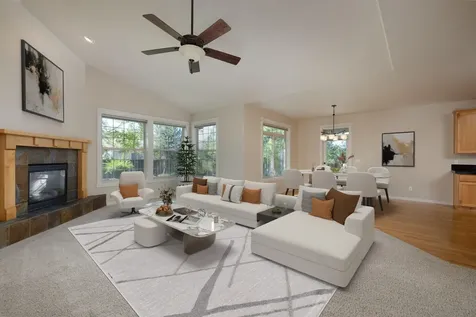 1624 NW Teakwood Lane Redmond OR 97756