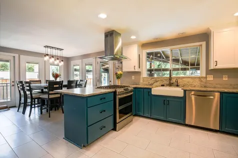 605 Edwina Avenue Central Point OR 97502