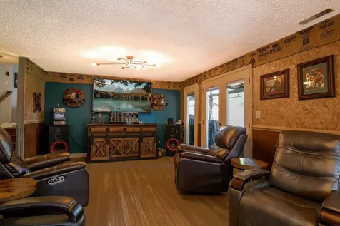 605 Edwina Avenue Central Point OR 97502