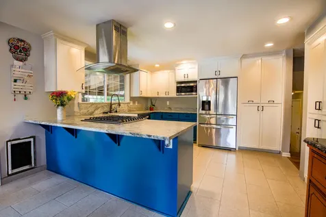 605 Edwina Avenue Central Point OR 97502