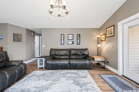 2958 NW 8th Street Redmond OR 97756