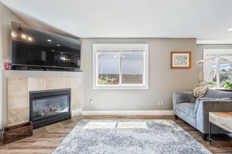 2958 NW 8th Street Redmond OR 97756